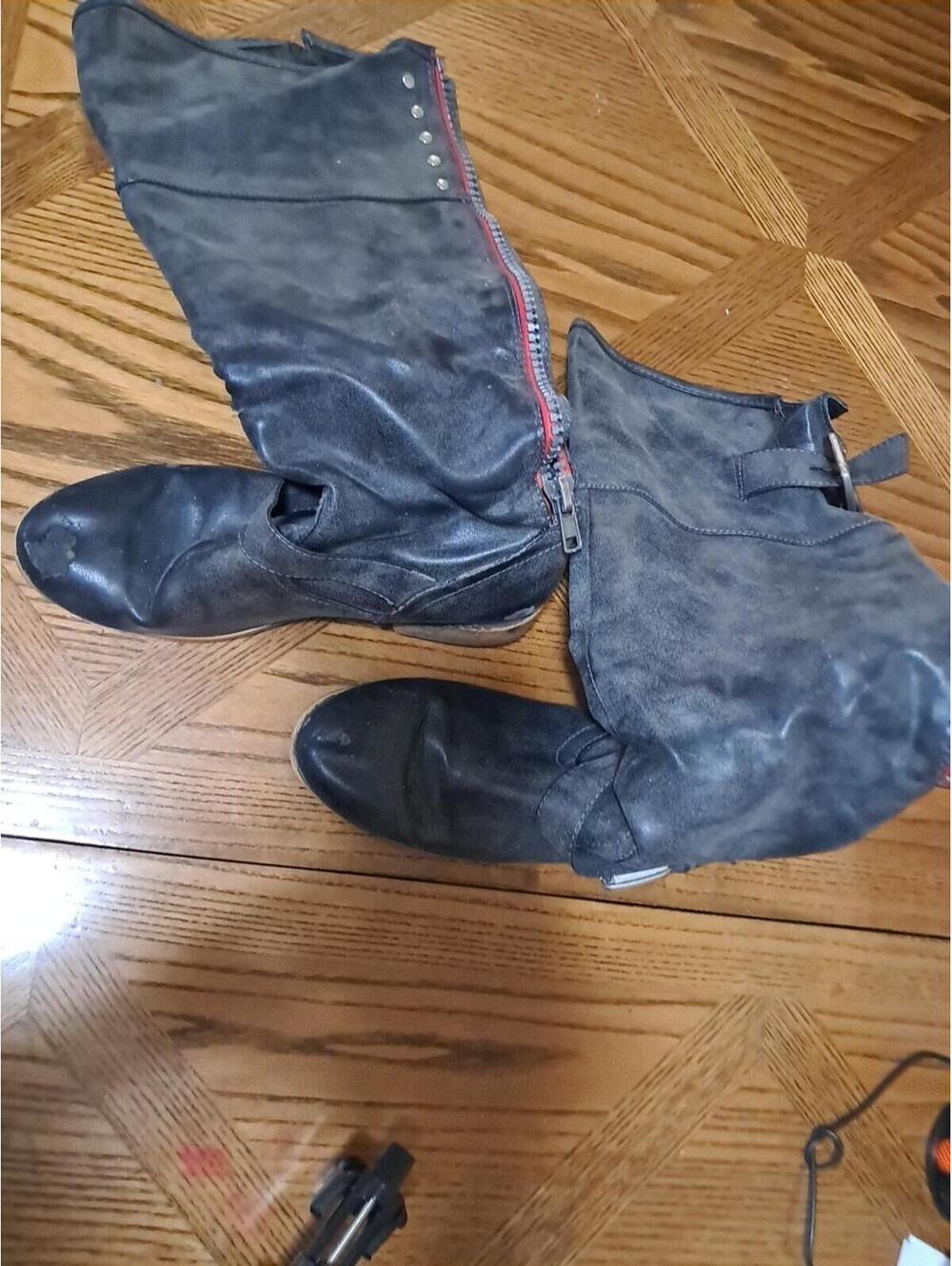 Y2k Unbranded Distressed Grunge Black Leather High Boots - Used Loved Womens 8.5